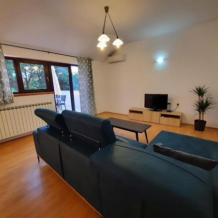 Apartman Sofia Poreč Exterior foto